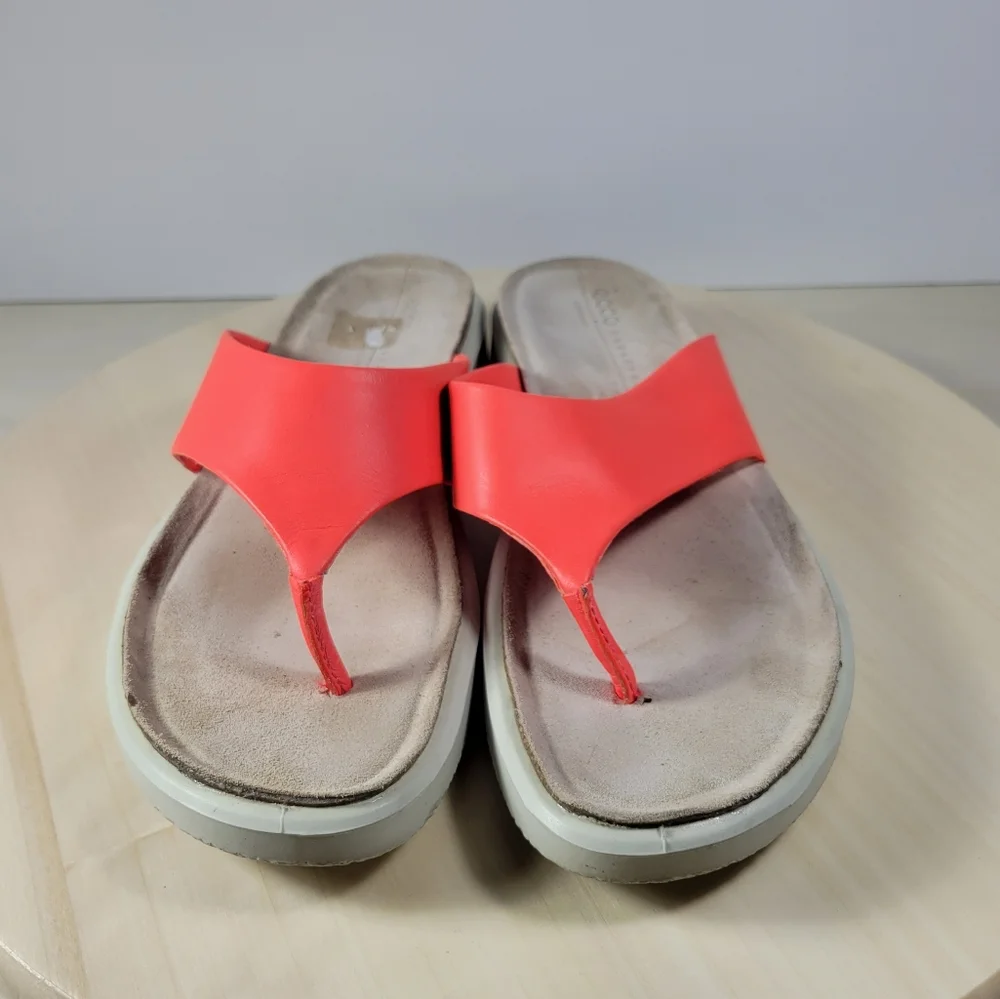 Ecco Corksphere Coral Thong Sandal Womens Size 9 - Picture 2 of 11